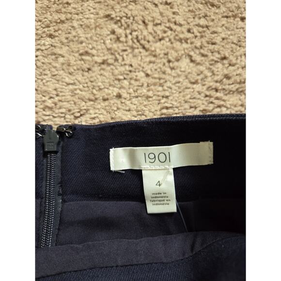 1901 Navy Blue Twill Cotton Stretch Woven Pockets Red Stitch Mini Skirt, Size 4 - Picture 2 of 9